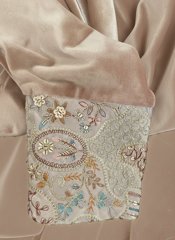 Ramadan Kuftan in champagne