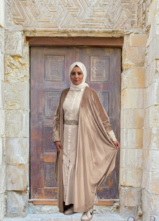 Ramadan Kaftan in champagne