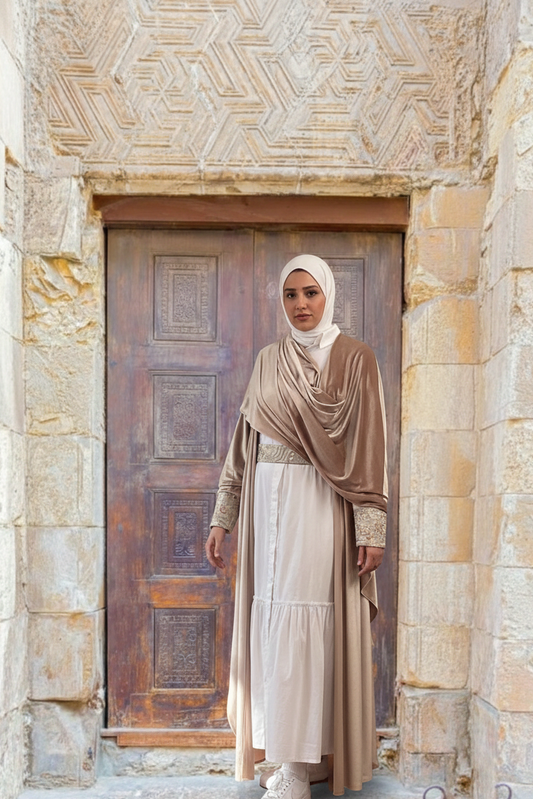 Ramadan Kaftan in champagne